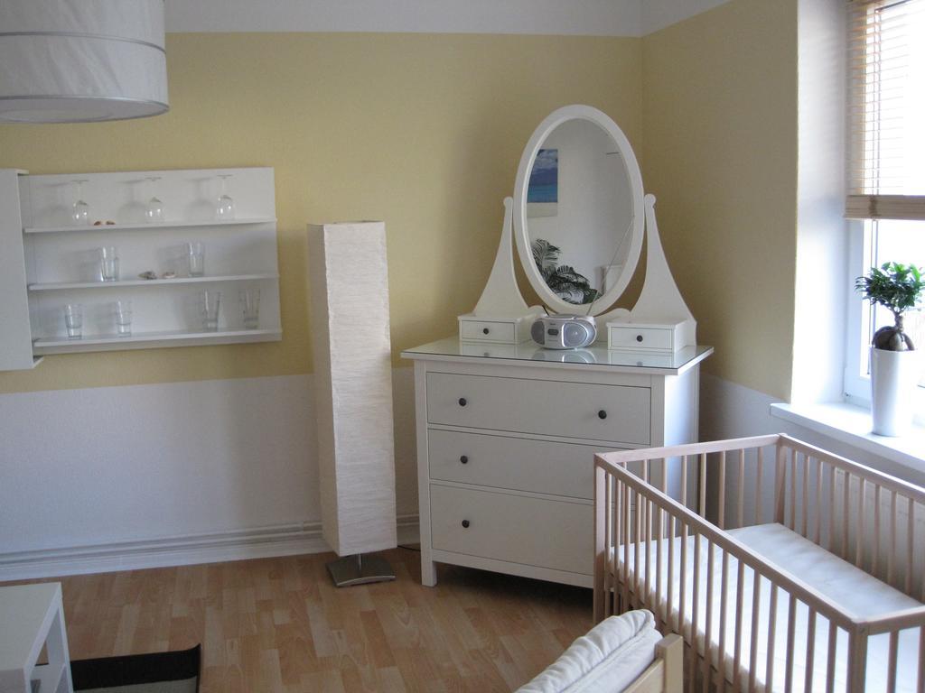 Haus Ostseeatoll Apartment Rostock Bilik gambar